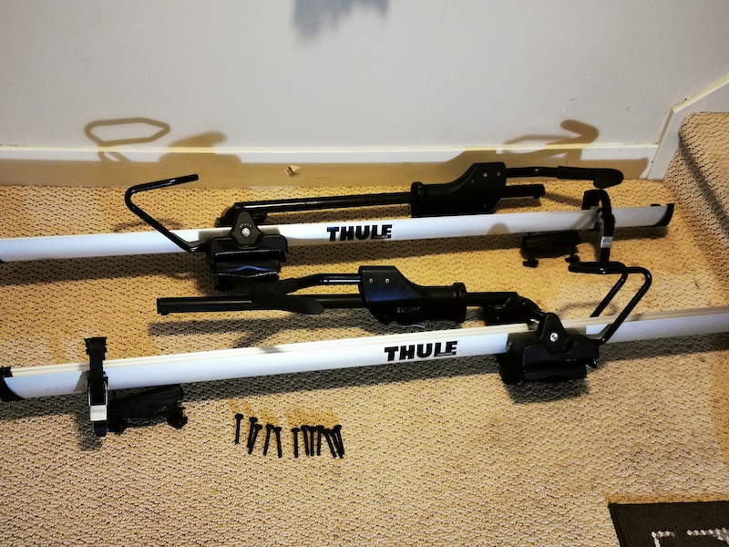 Thule Bike rack Sidearm x 2 For Sale