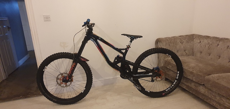 frame polygon collosus dh9