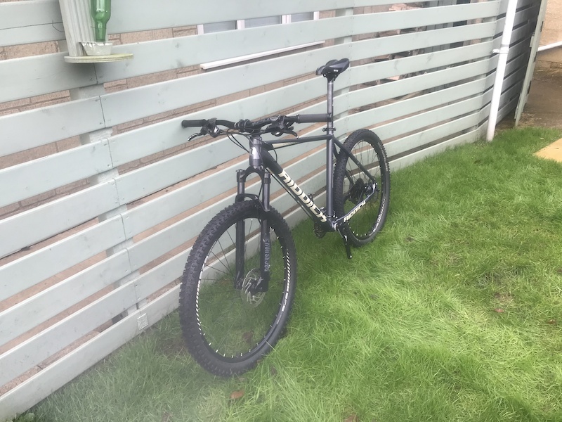 Riddick rd500 best sale mountain bike