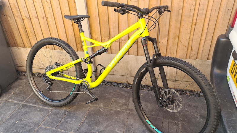 giordano 700c medium road bike