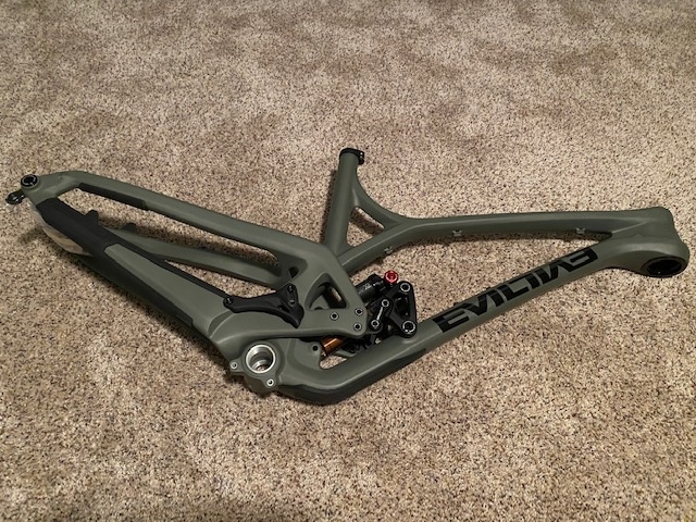 evil following frame weight