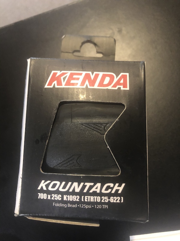 kenda kountach 700x25c