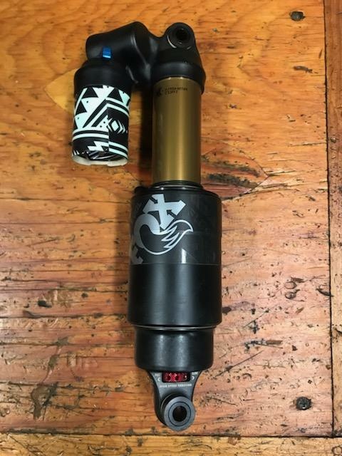 nomad v4 shock size