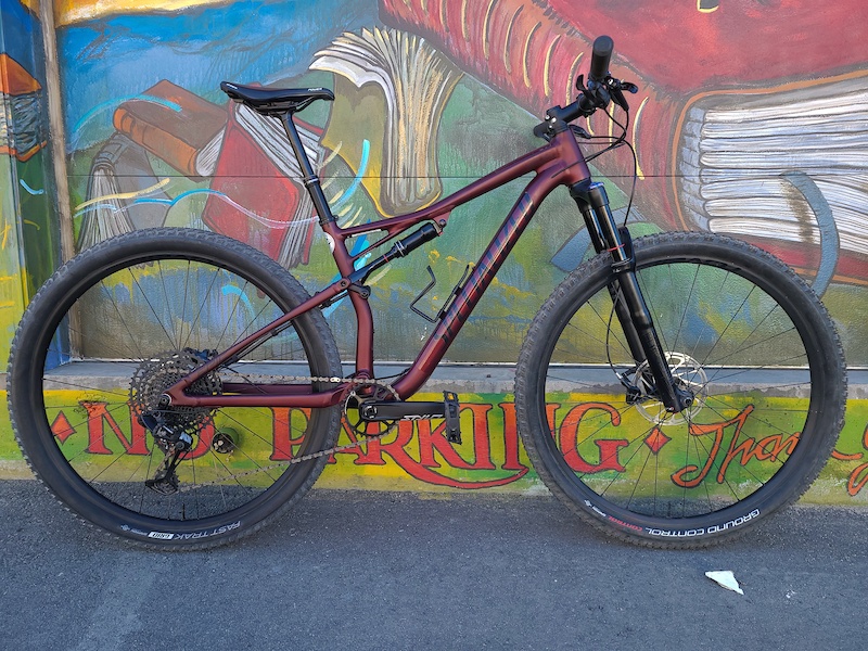 2020 specialized epic comp