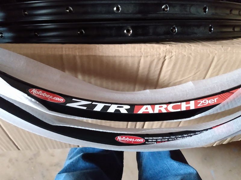 32 hole 29er rims