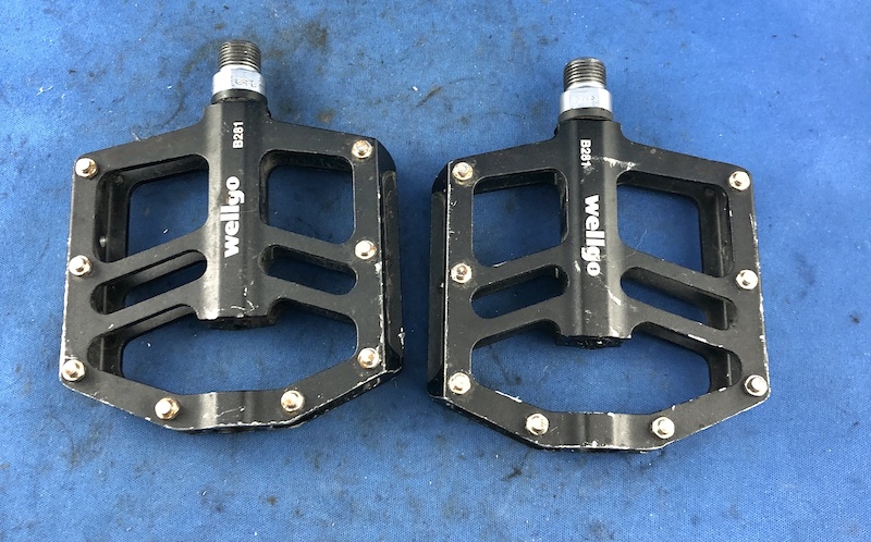 Wellgo b281 Clearance