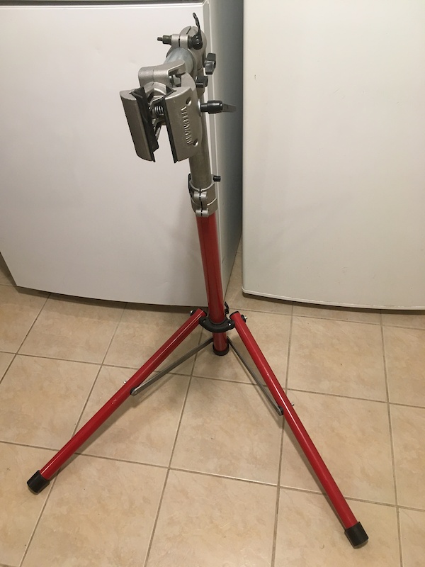velomann bike repair stand