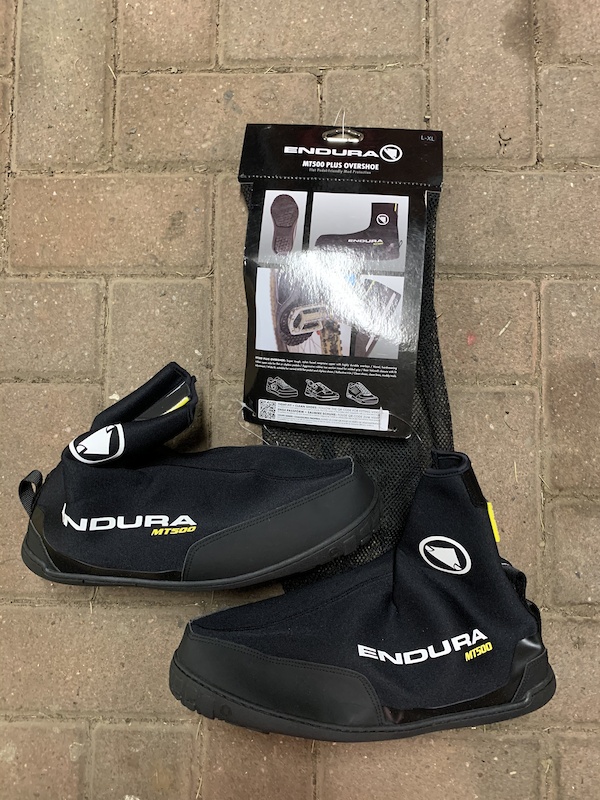 Endura Shoe covers New For Sale