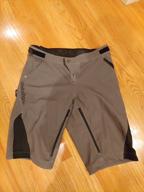 ruckus shorts