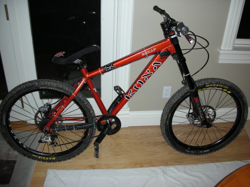 My new bike. Make sure to give me tons of lip for putting 200mm on a hardtail :P