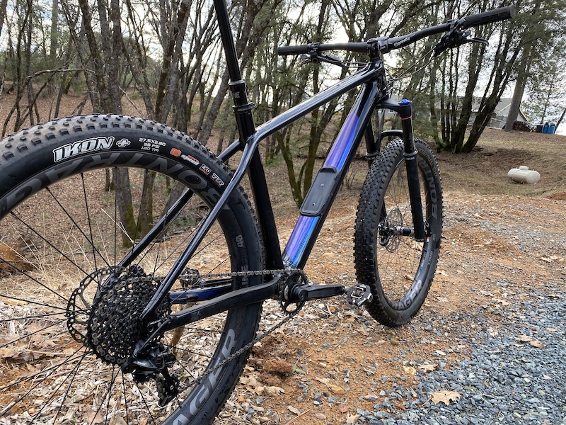 specialized fuse carbon frame