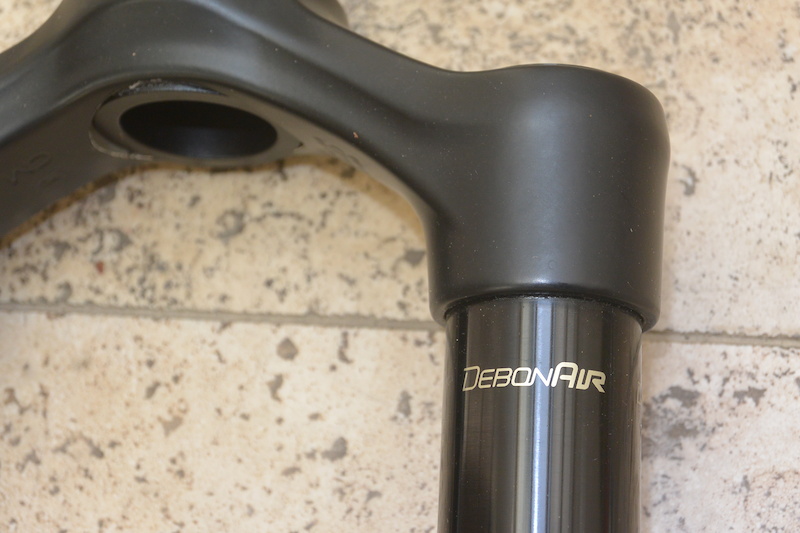 2020 New RockShox Yari RC Boost 160mm 27.5