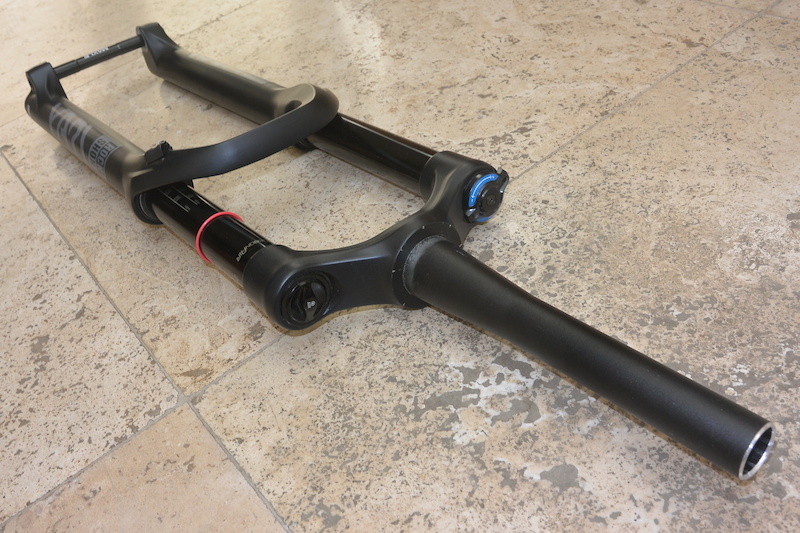 Amazon.com : RockShox Yari RC Suspension Fork | 27.5