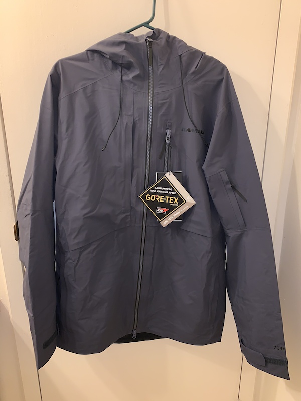 2021 Armada Evers 3L Gore Tex Jacket size M For Sale