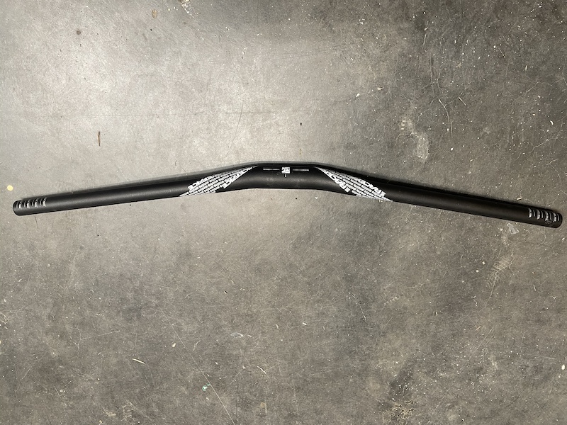 race face evolve bars