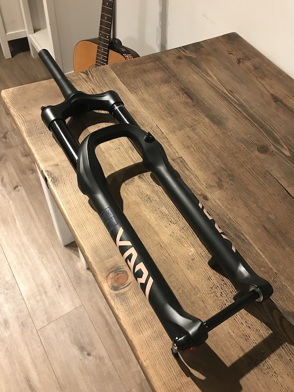 rockshox yari 160mm 29