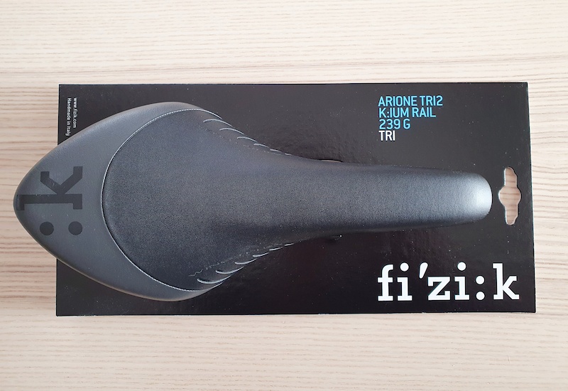 Fizik Arione Versus Bicycle Saddle For Sale