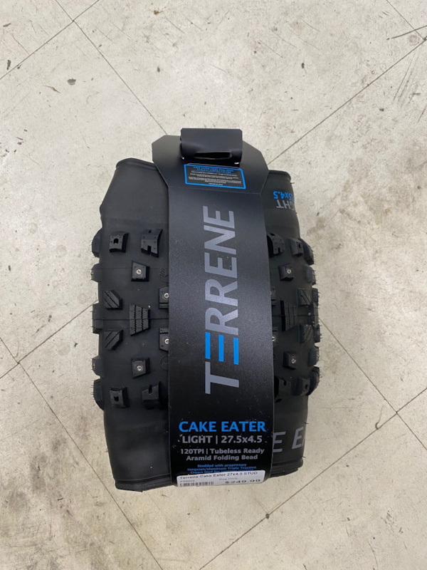 terrene cake eater 27.5 x 4.5 studded