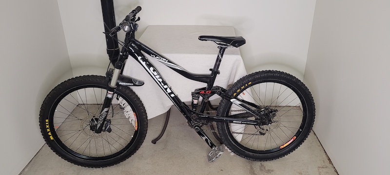 Giant yukon discount 4.0 mountain bike