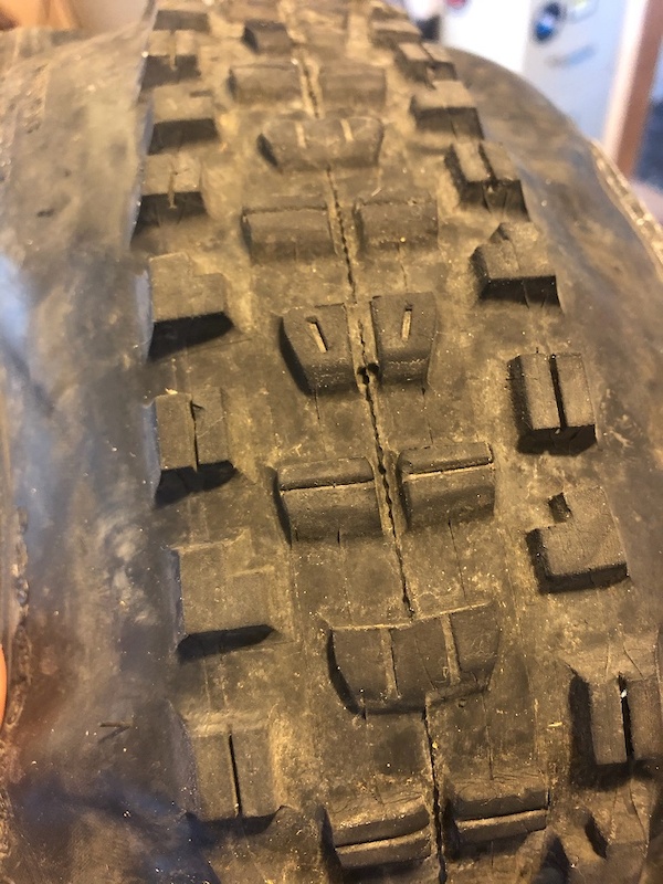 maxxis dhr 27.5 2.5