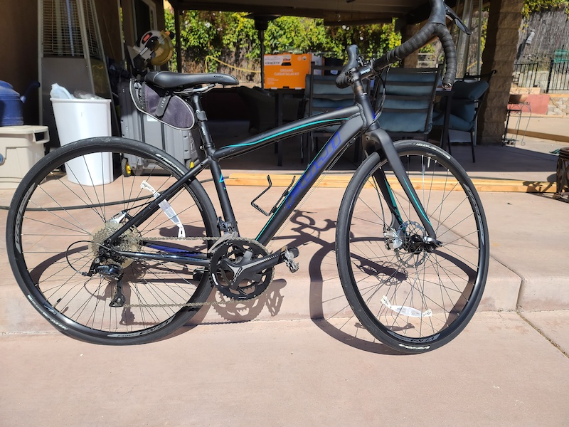 fuji finest le road bike