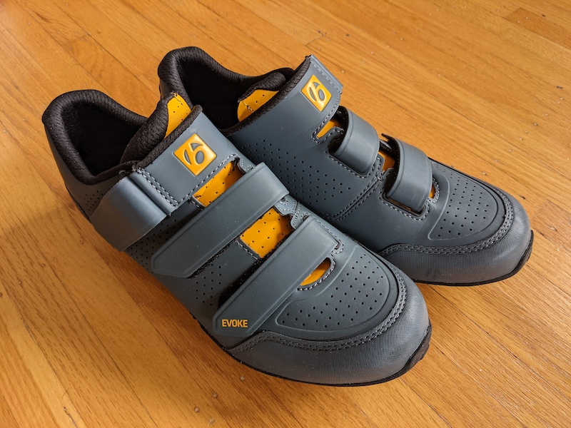 2020 Bontrager Evoke Cycling Shoes Size 9(42) For Sale