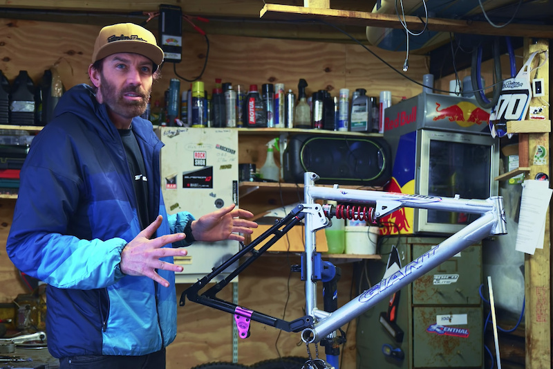 Video: Rob Warner Tries to Rebuild his 1996 World Cup Winning Bike ...