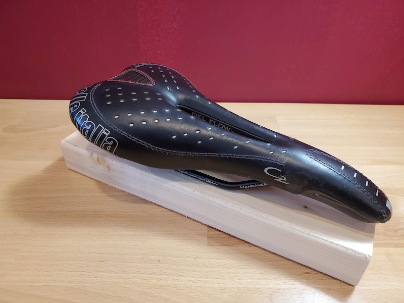 Decathlon Selle Italia C2 Flow Sellino Bici Decathlon Sellino