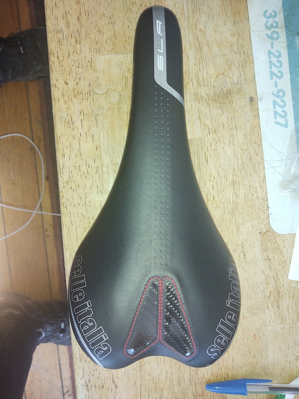selle italia slr saddle with titanium rails