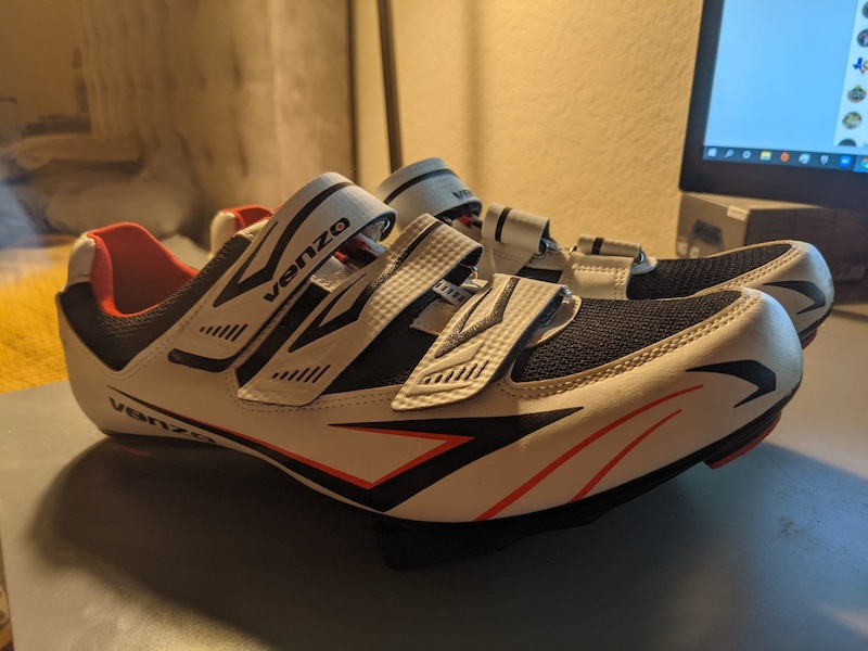 2020 Venzo Road Cycling Shoes Size 12 For Sale