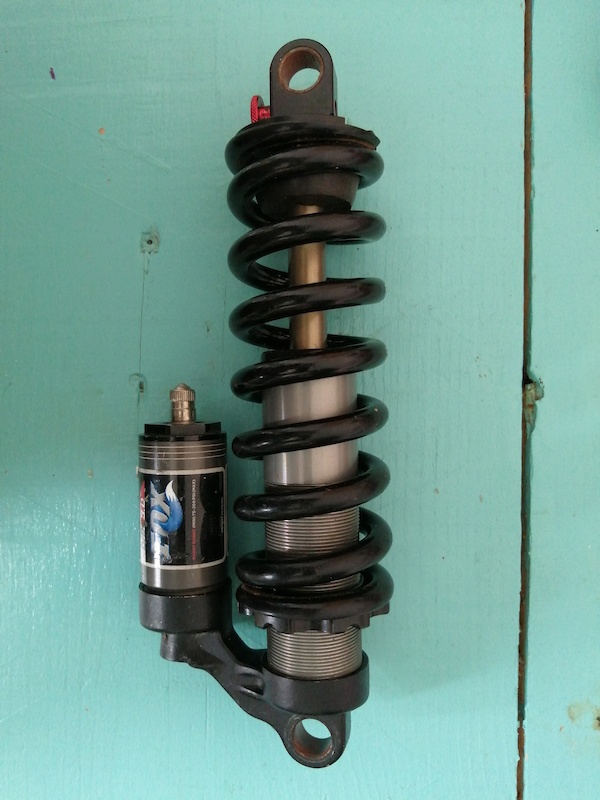 FOX DHX 3.0 リアサスペンション FOX DHX 3.0 リアサスペンション