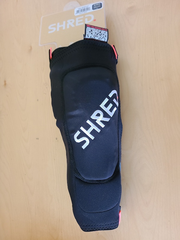2021 SHRED Flexi Knee Pads Trail Zip size M For Sale