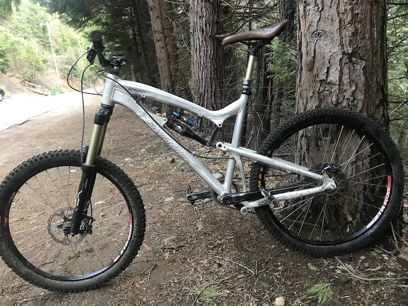 hero sprint cycle with disc brakes