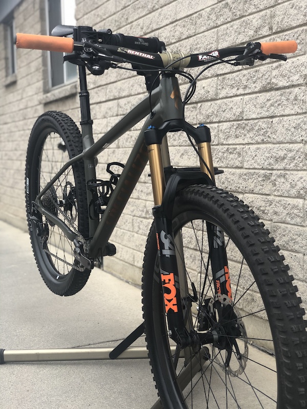 2020 specialized fuse 27.5 for sale