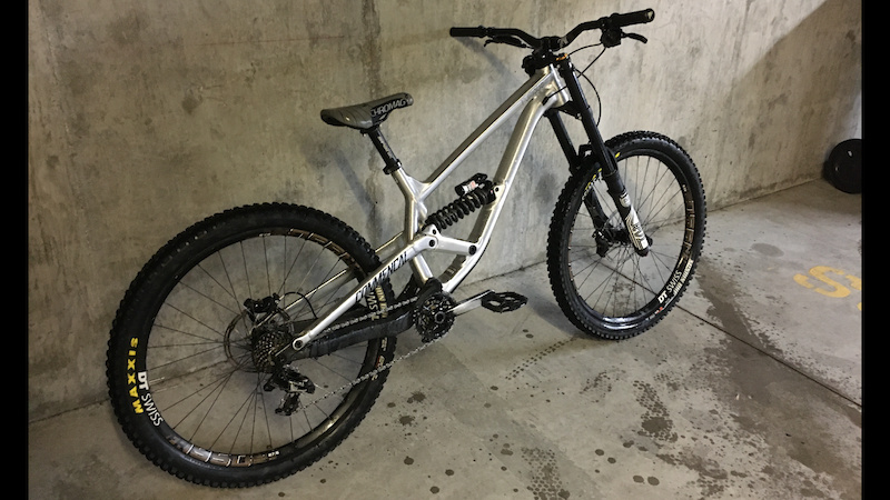 commencal furious 650b