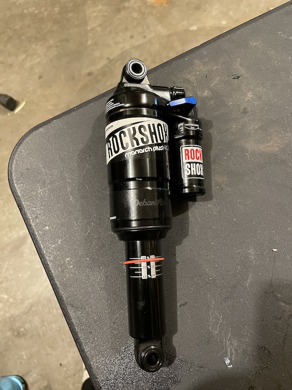 2018 Rockshox Monarch Plus RC3 Debonair 216x63 For Sale