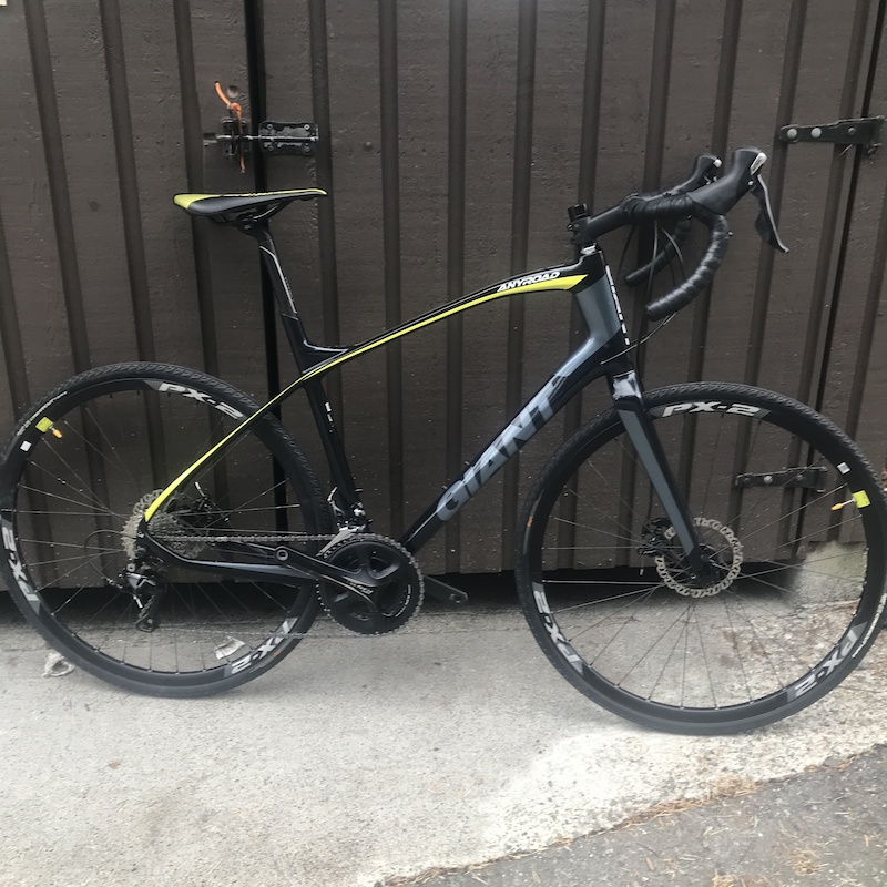 17 Giant Anyroad Comax Size L For Sale