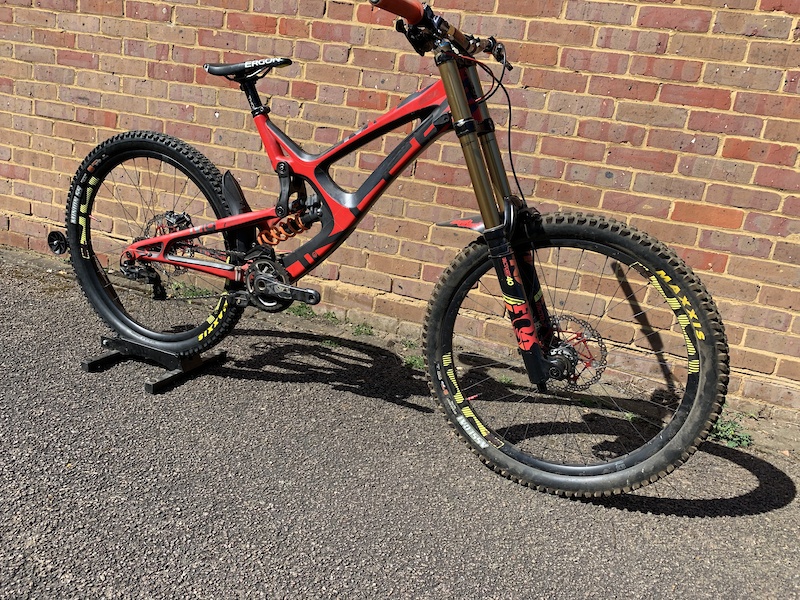 M16 Pro 2021 Intense M16 Intense M16 2016 2016 Intense M16 Factory