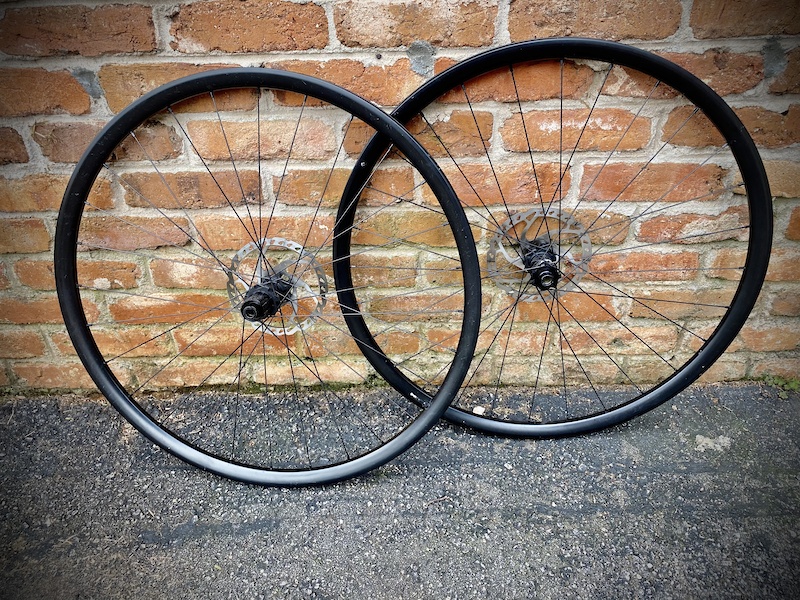 Giant cxr shop 1 wheelset