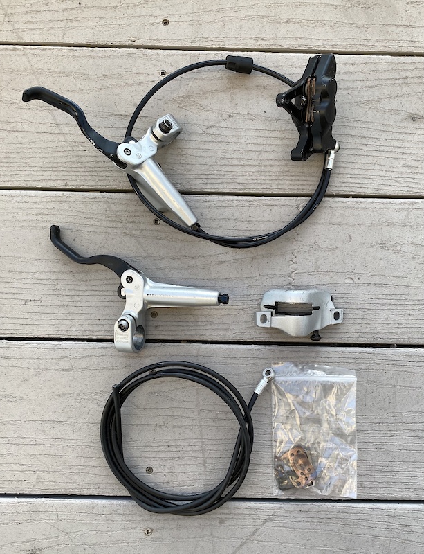 xt m785 brakes