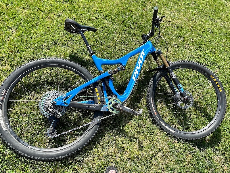 2017 pivot mach 429