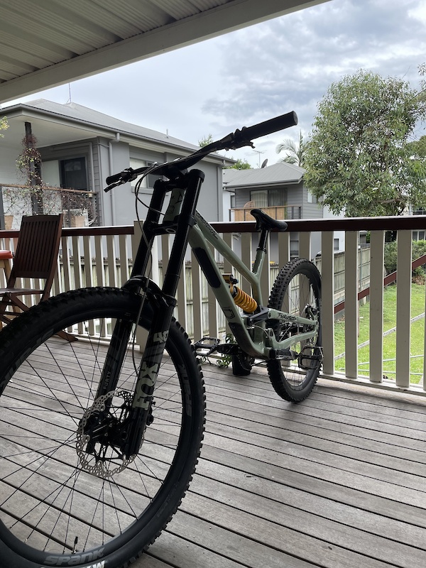 commencal furious essential