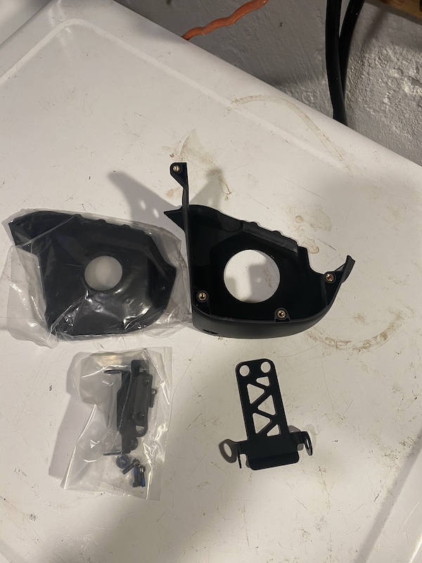 turbo levo motor cover