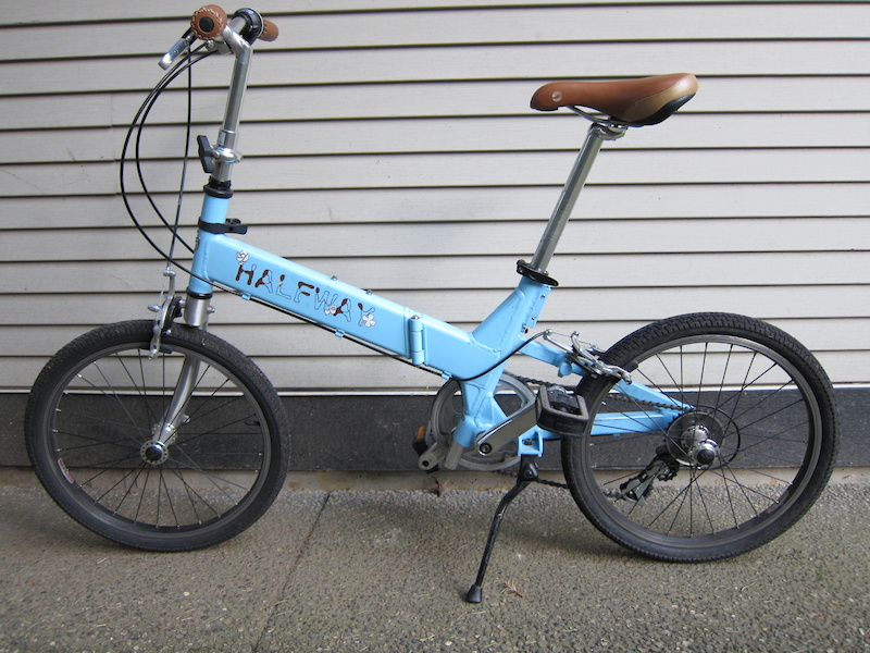 Giant Halfway folding bikes (x 2) For Sale