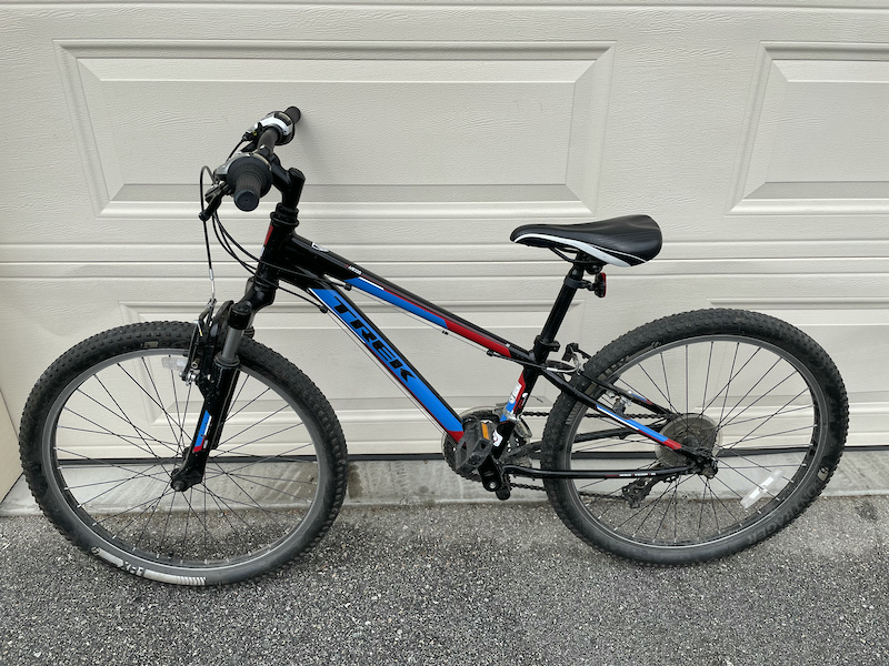 2015 Trek MT 220 (24