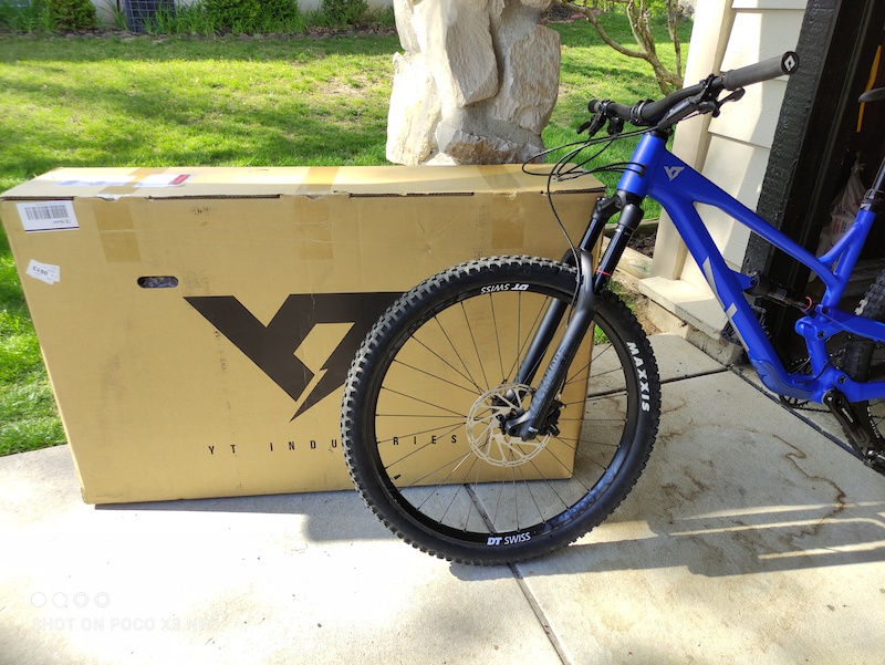 2020 YT Jeffsy base 29er with angled headset For Sale