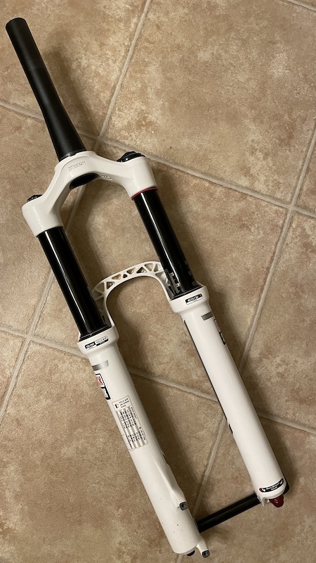 Rockshox Pike RCT3 26” 140mm 100x15 Fork For Sale