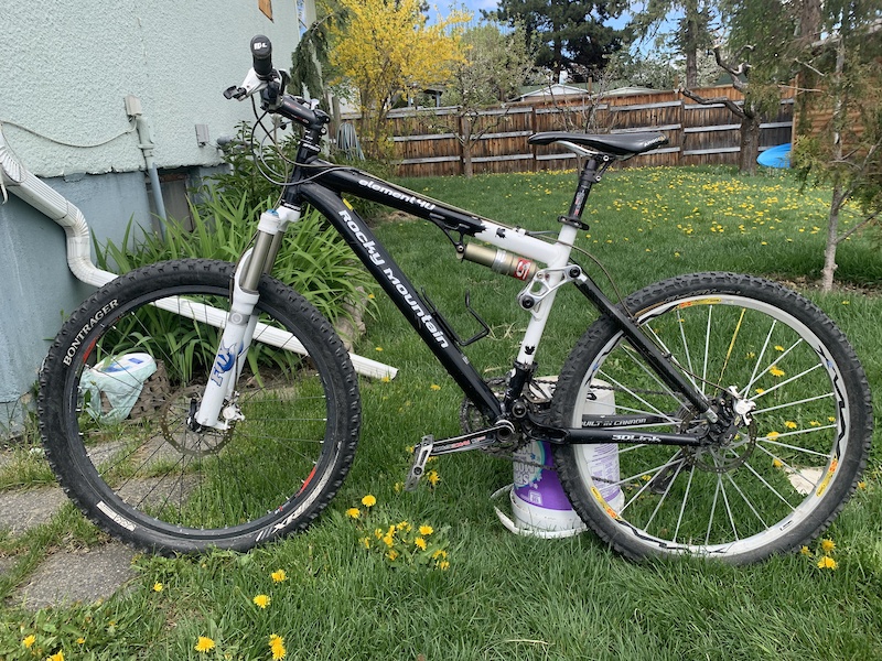 2011 rocky mountain element