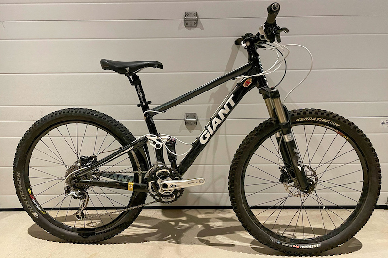 giant anthem x1 2010