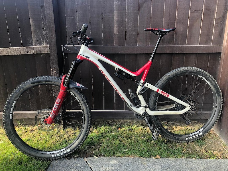 2020 Commencal Meta AM29 with a -2 degree angled headset